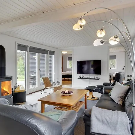 Bjarka - 2-9km From The Sea In Western Jutland By Interhome Feriehus