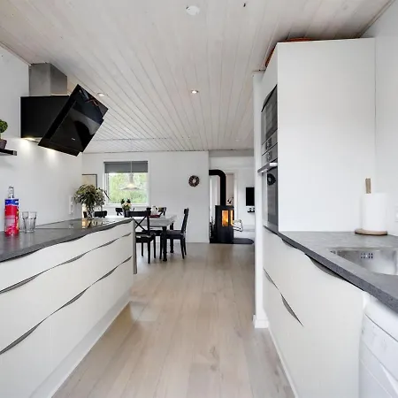 Feriehus Bjarka - 2-9km From The Sea In Western Jutland By Interhome *