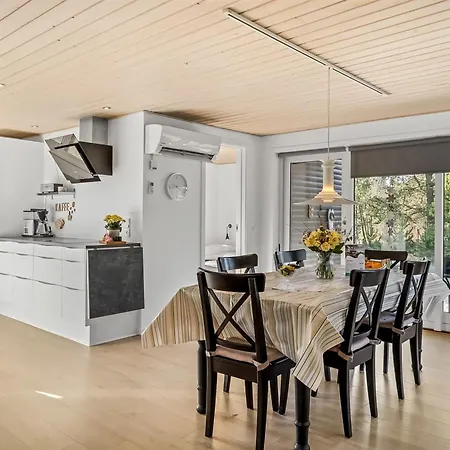 Bjarka - 2-9km From The Sea By Interhome * Kongsmark