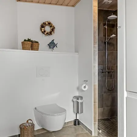 Σπίτι διακοπών Bjarka - 2-9km From The Sea By Interhome *