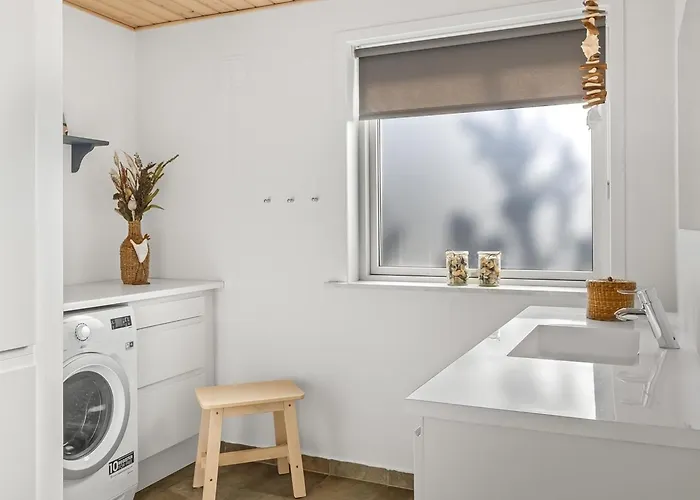 Bjarka - 2-9km From The Sea By Interhome Kongsmark