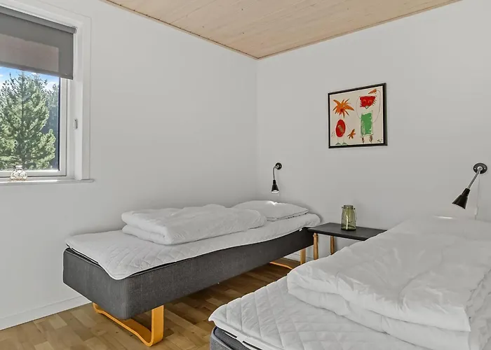 Bjarka - 2-9km From The Sea By Interhome Feriehus Kongsmark